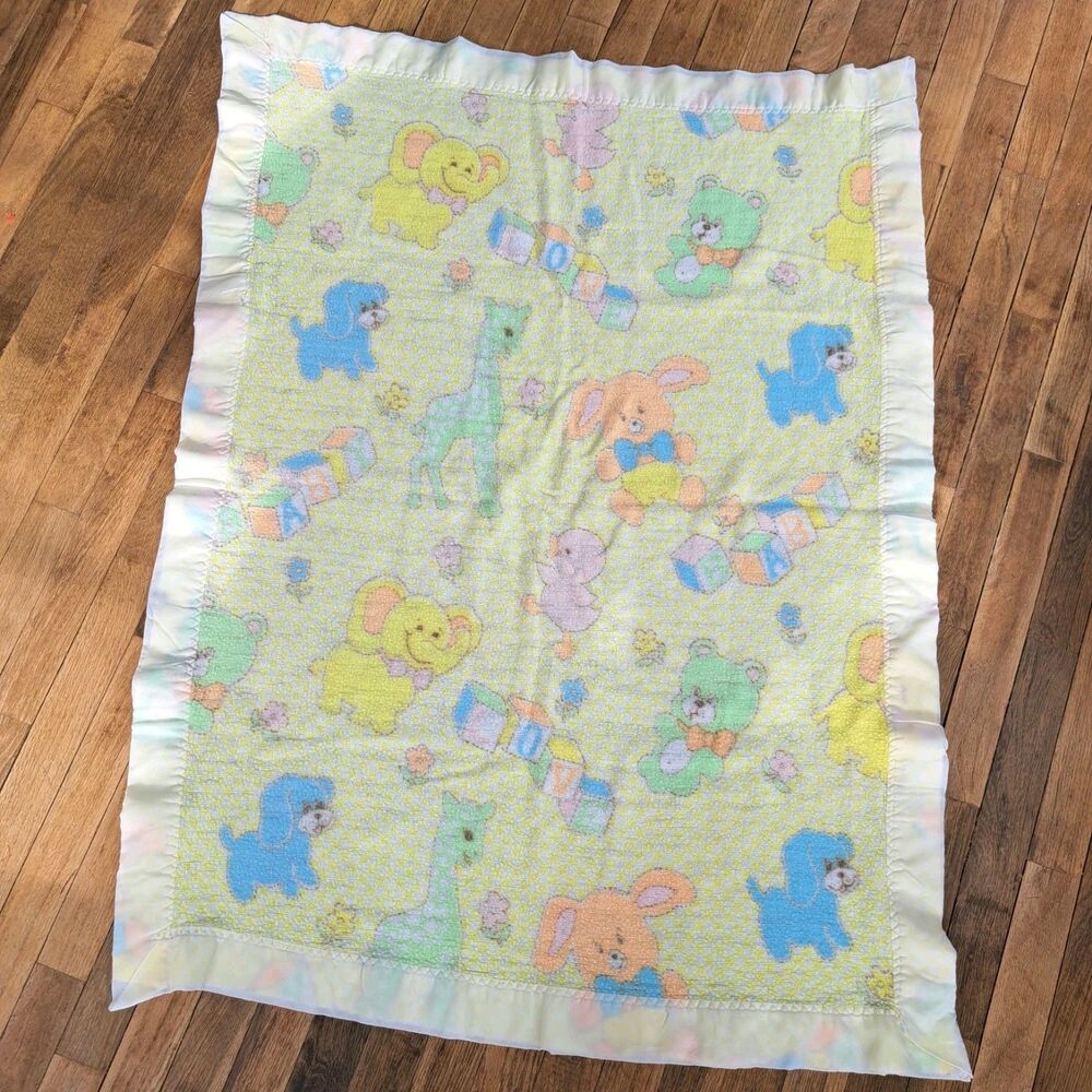 Cannon Vintage Baby Blanket Bear Duck Flower Theme Yellow Nylon Trim 46x34”